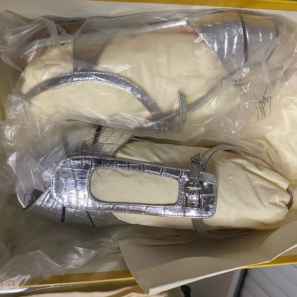 Fendi Argento - Picture 1 of 6